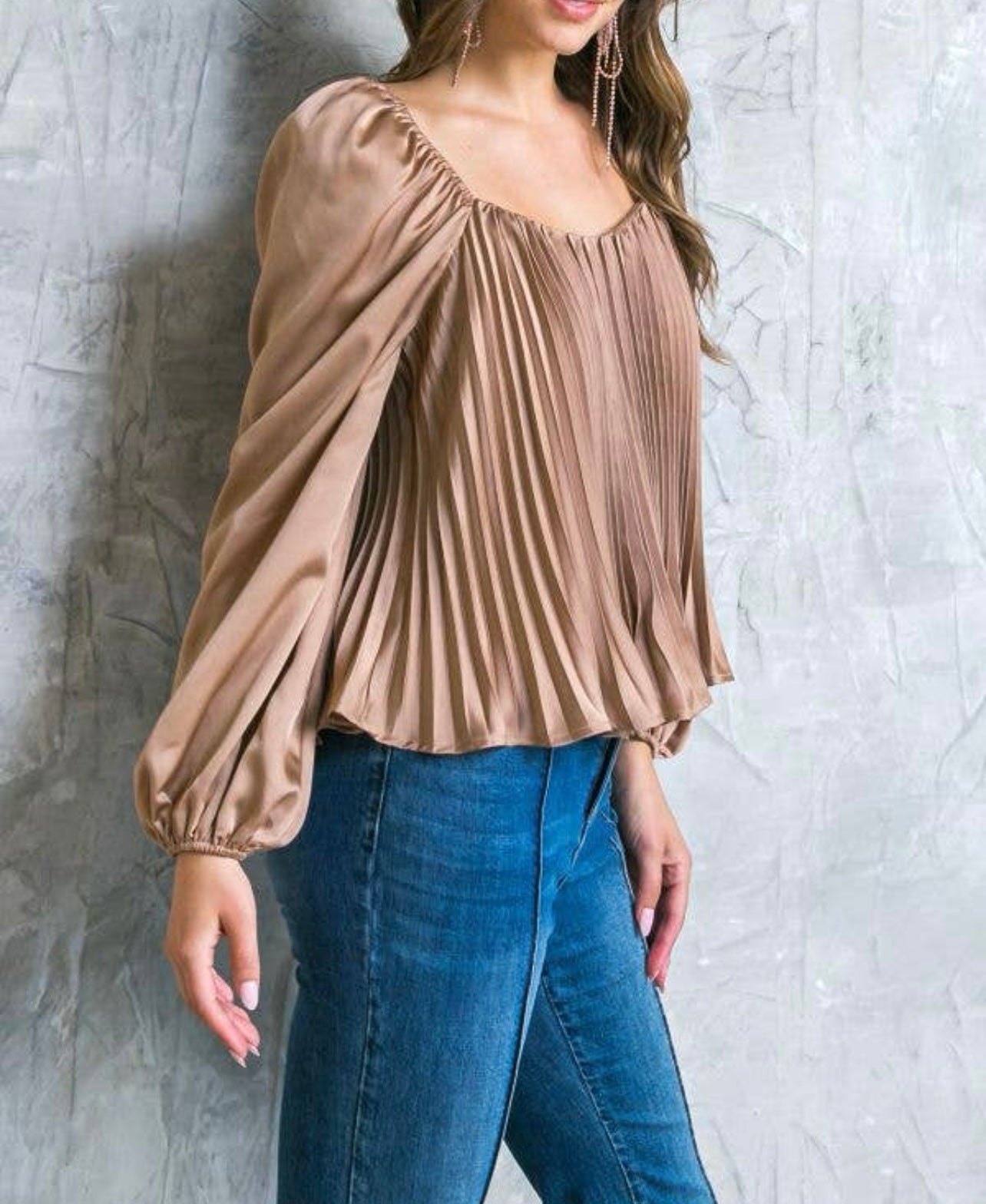 The Bella Top